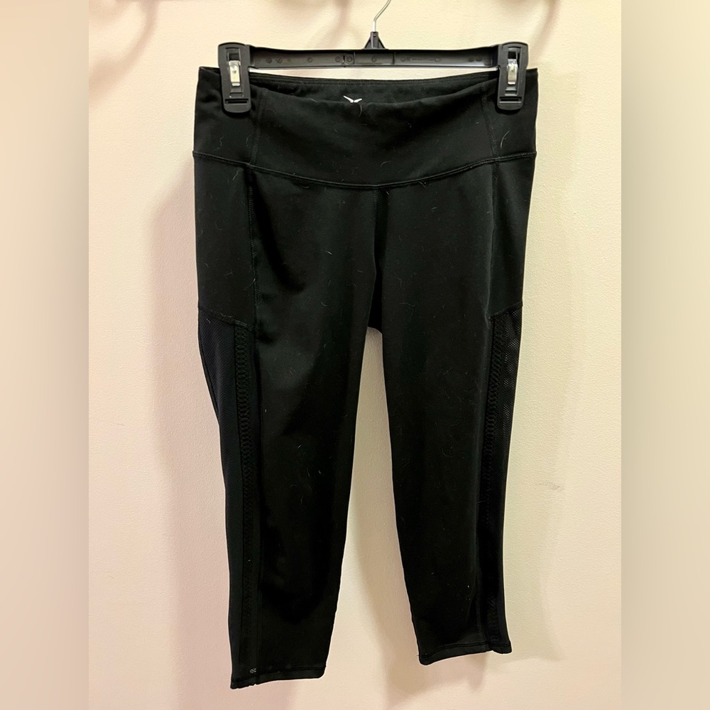 Old Navy- black leggings